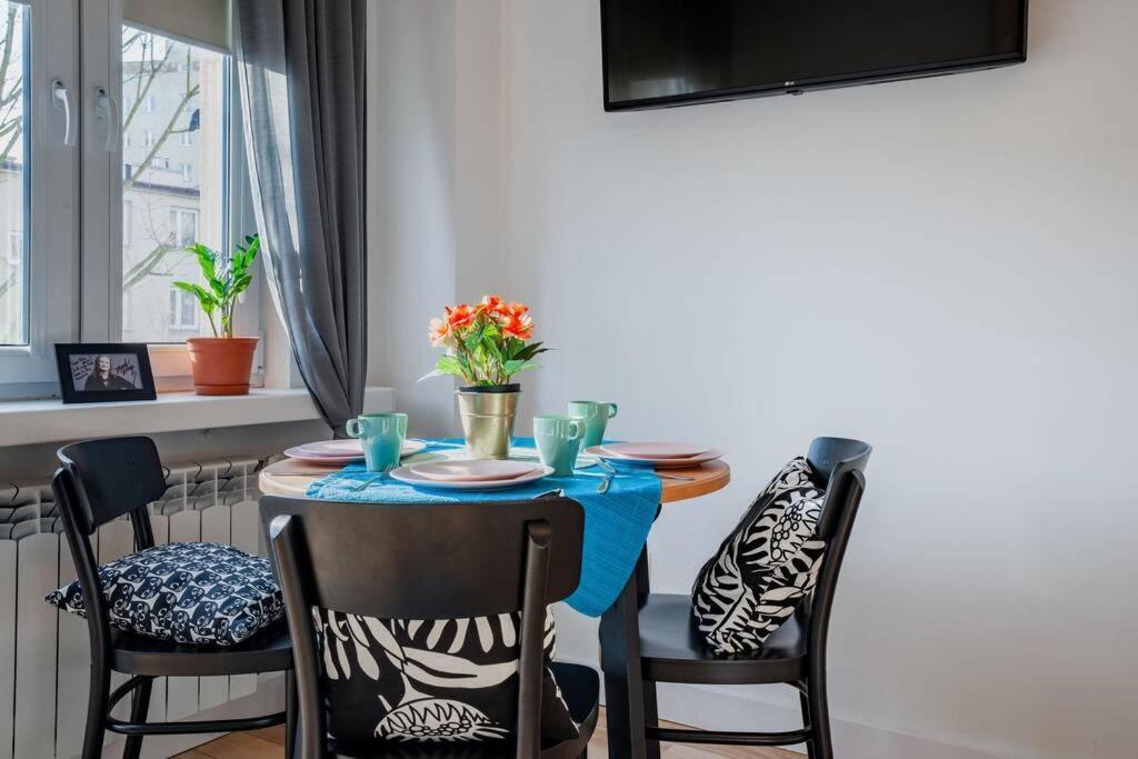 White Beds - Apartment For 6 People In The Center Krakkó Kültér fotó