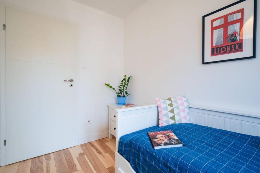 White Beds - Apartment For 6 People In The Center Krakkó Kültér fotó